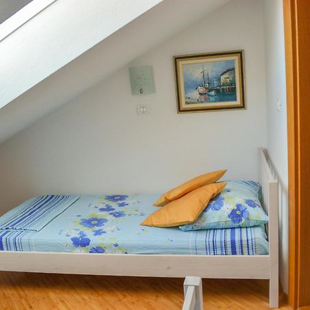 Apartment Sopta Makarska Eksteriør billede