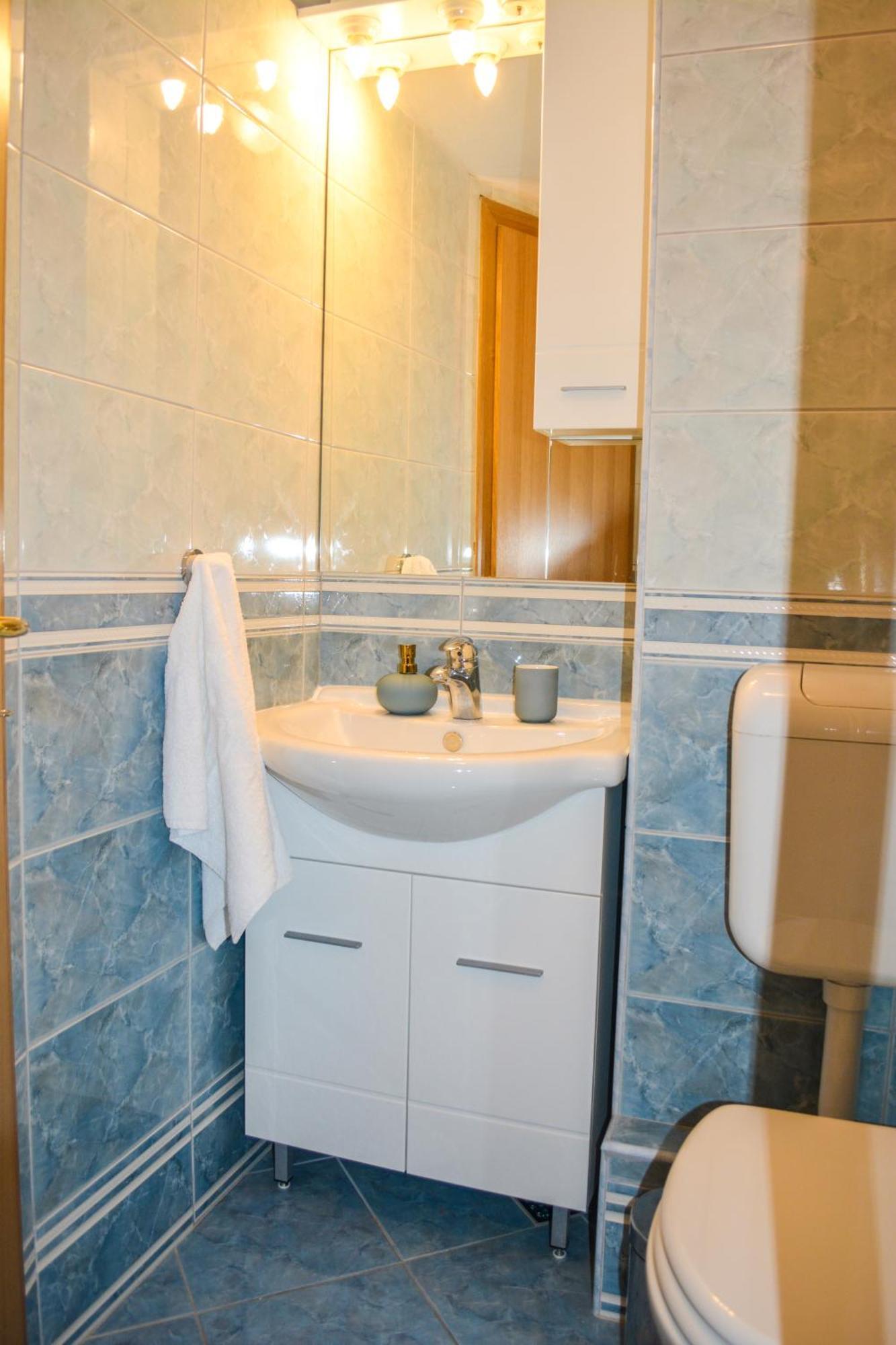 Apartment Sopta Makarska Eksteriør billede